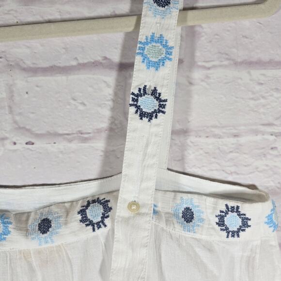 M Love By Gap White Embroidered Square Neck Tank Top Blue Accents Womens Size XS - Picture 7 of 10